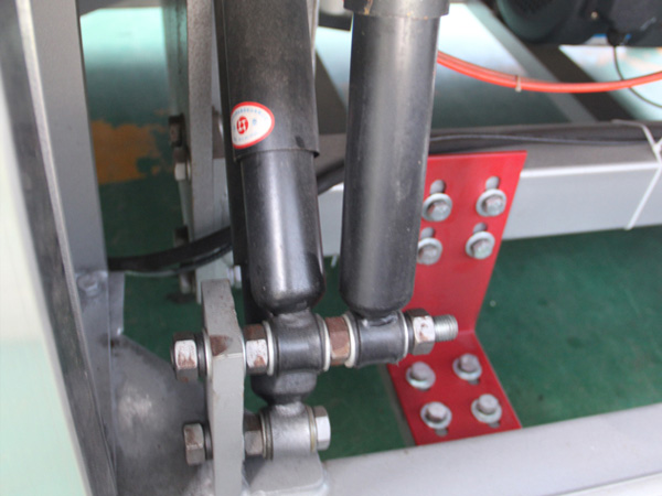 GL系列隔離式洗脫機(jī)技術(shù)先進(jìn)，結(jié)構(gòu)合理，運(yùn)行經(jīng)濟(jì)，維護(hù)方便，性能優(yōu)良